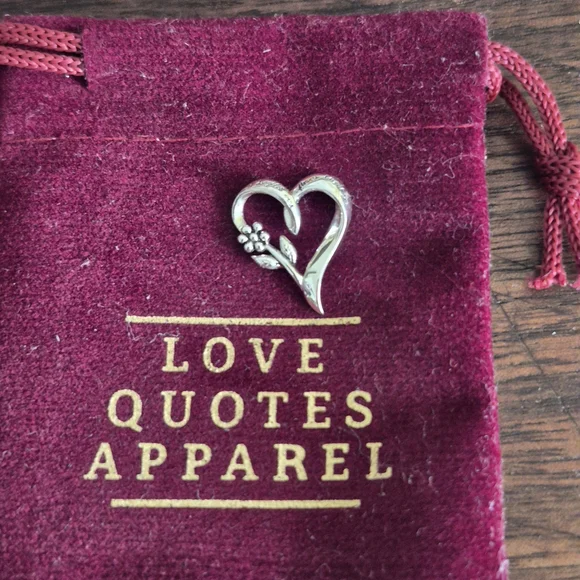 Sterling Silver Heart Pendant Necklace.PENDANT ONLY - Picture 2 of 3